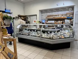 694-biocoop-aquarius-annecy-bca-magasin-alimentation-bio-service-traditionnel-fromage-local.webp