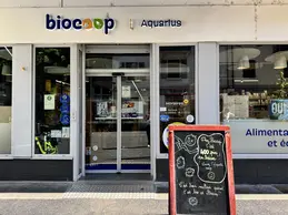 694-biocoop-aquarius-annecy-la-paix-magasin-alimentation-bio-entree.webp